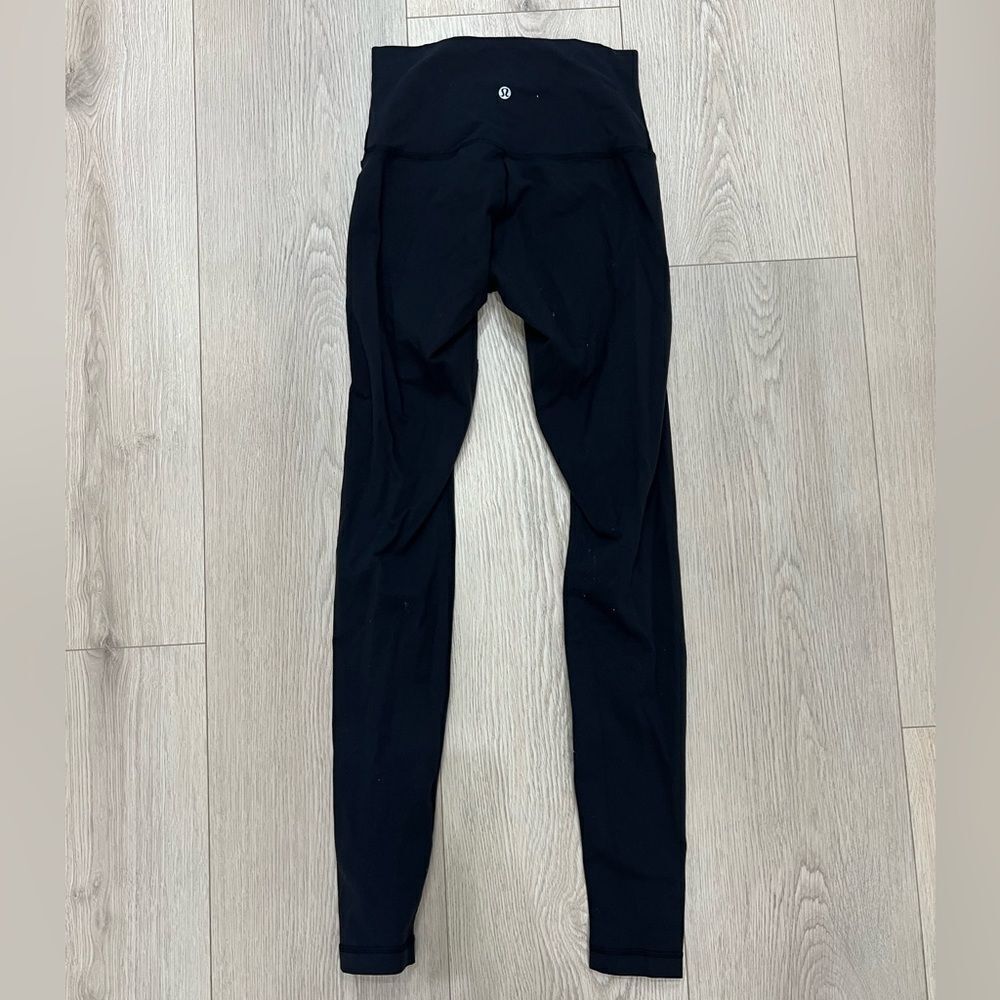 Lululemon women’s leggings back workout pants size 6 medium